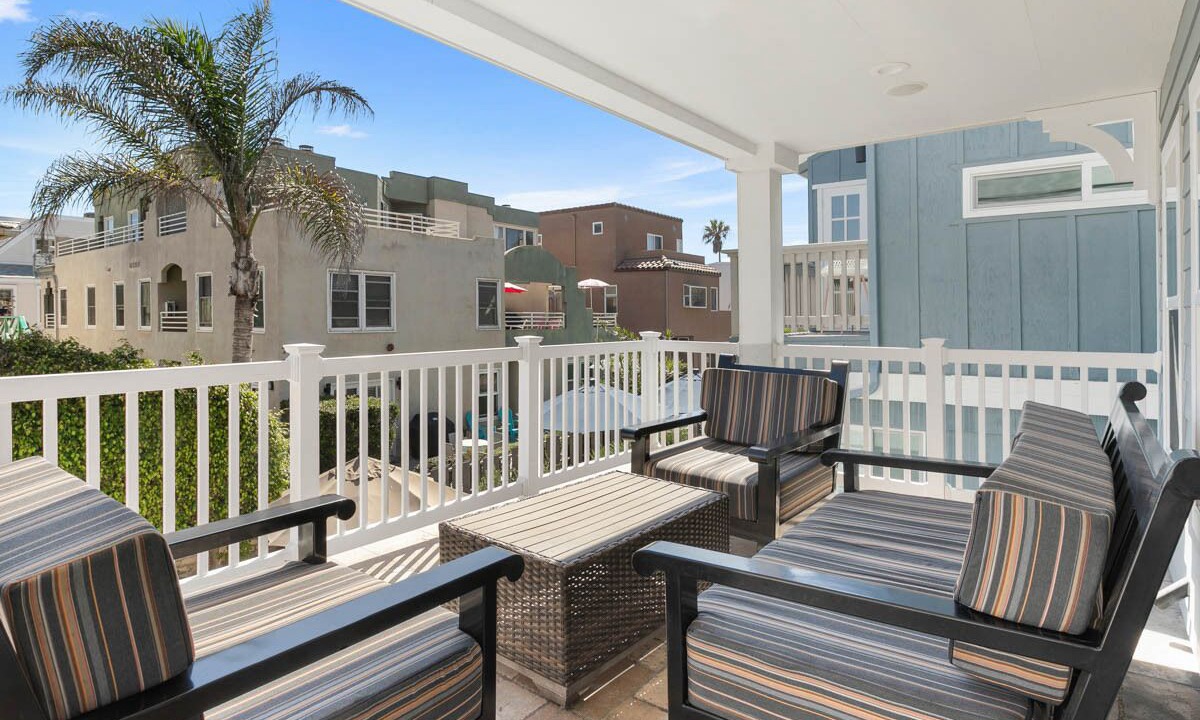 Photo of Bedroom in South Mission Beach