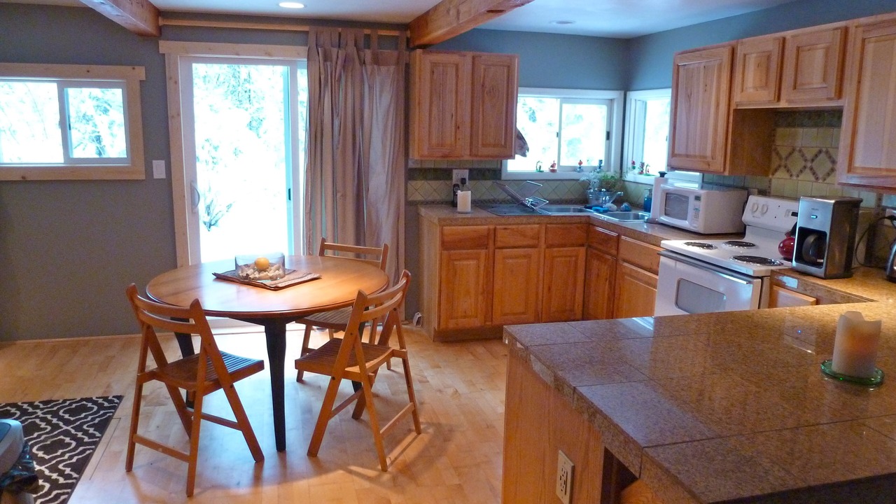 Photo of Kitchen in Swan Lake