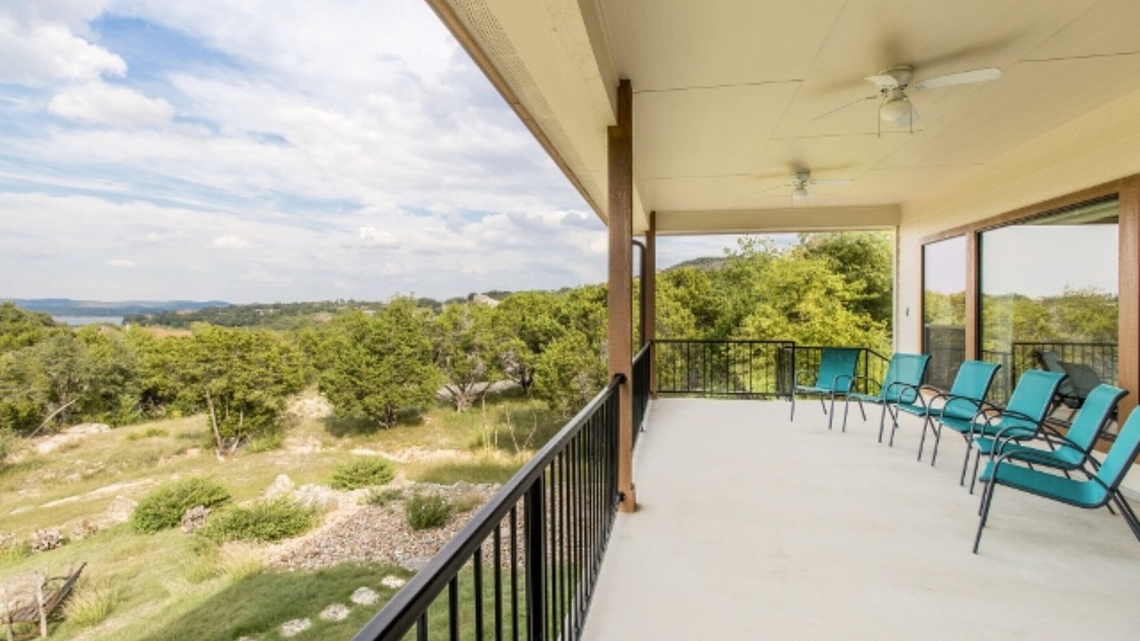 Photo of Patio Balcony in Canyon Lake