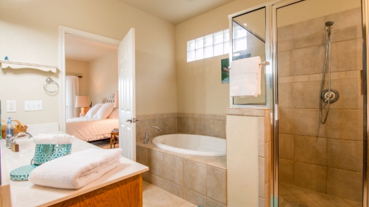 Photo of Bathroom in Canyon Lake