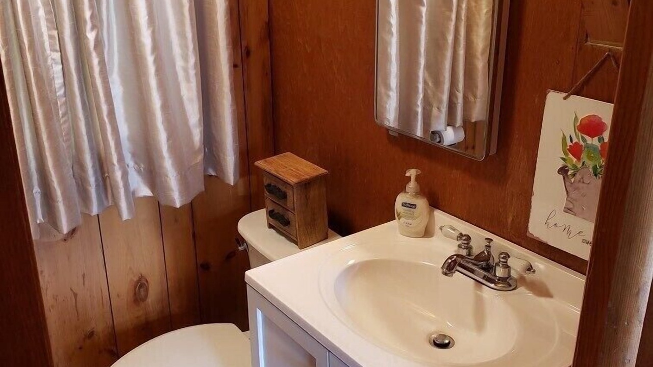 Photo of Bathroom in Last Chance
