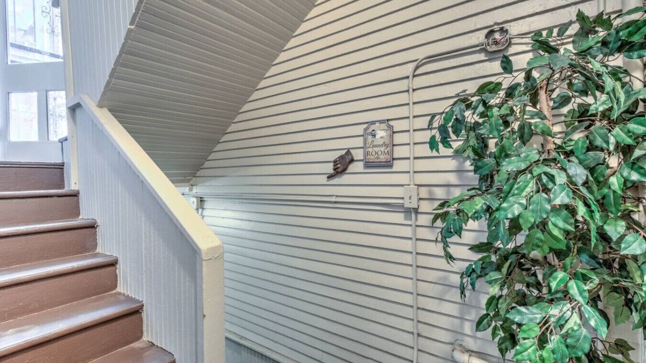 Photo of Bedroom in Central Midtown