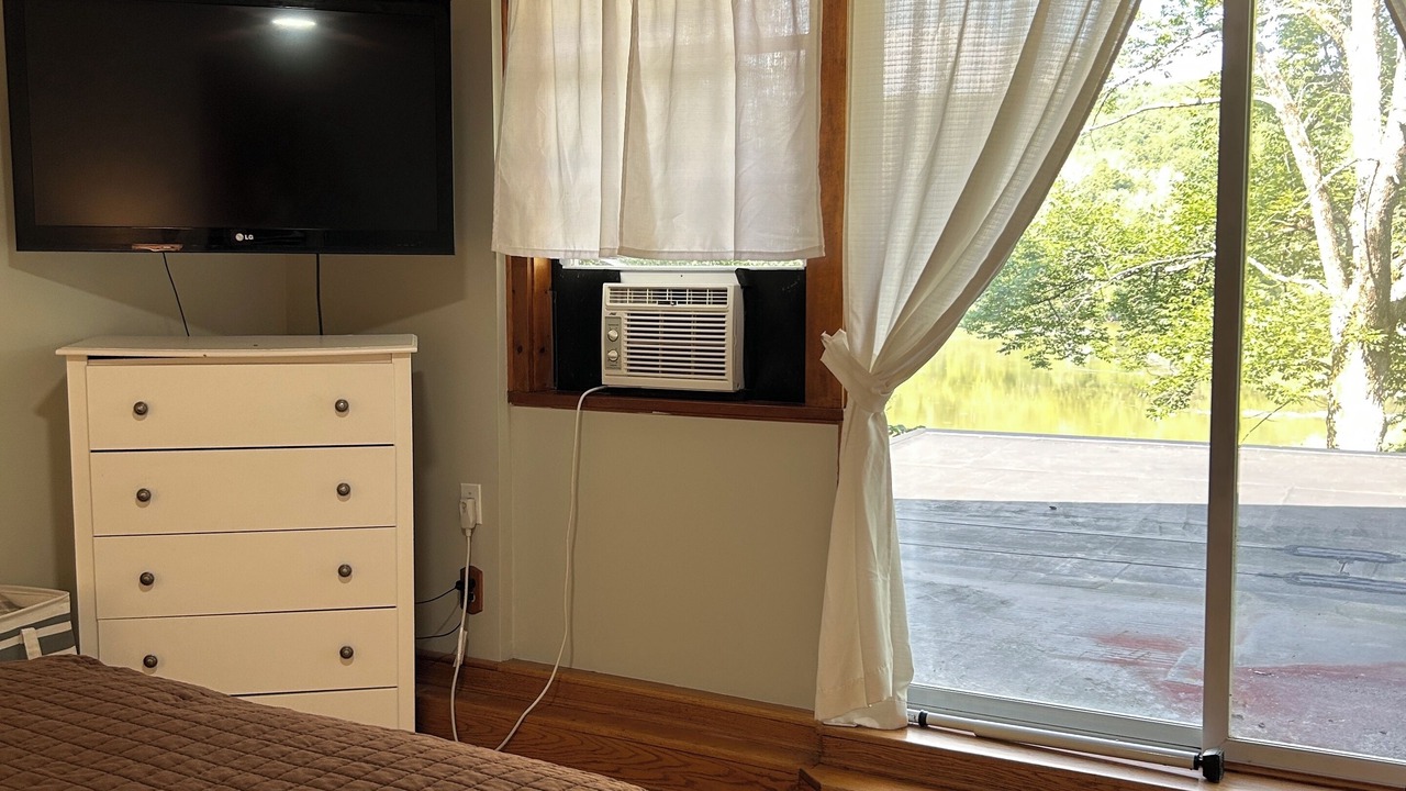 Photo of Bedroom in Jeffersonville