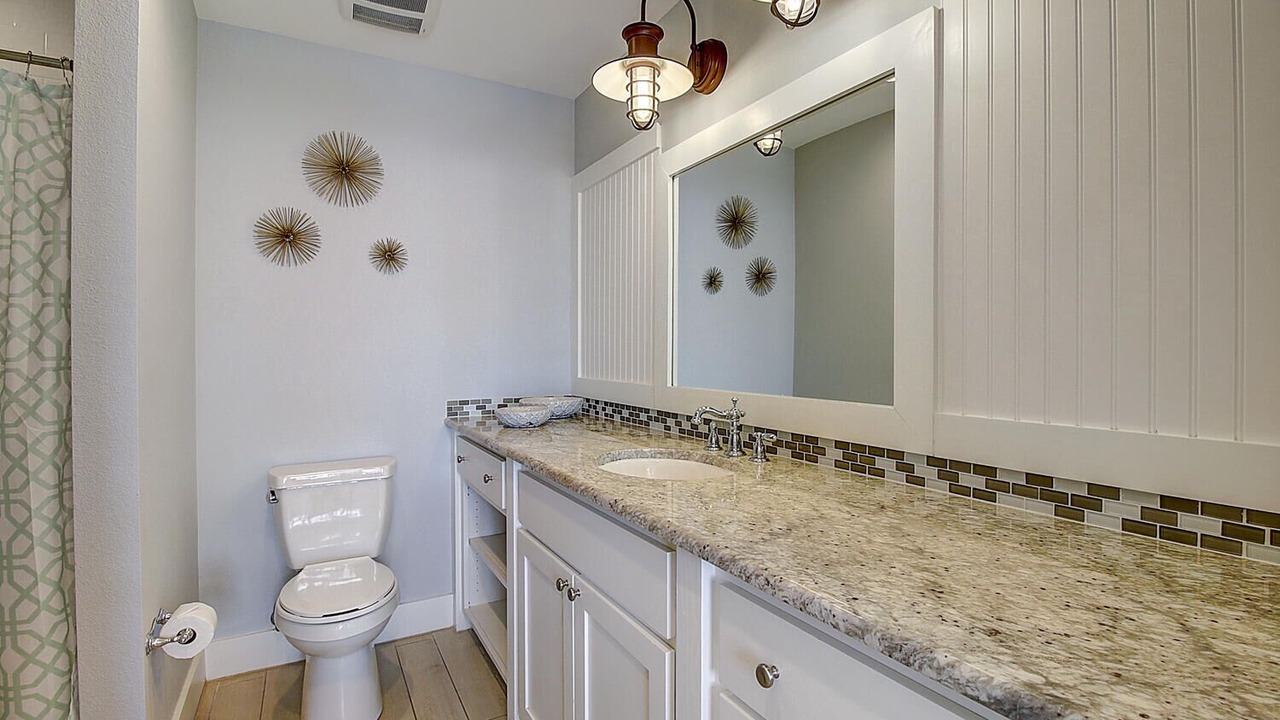 Photo of Bathroom in Cinnamon Shore