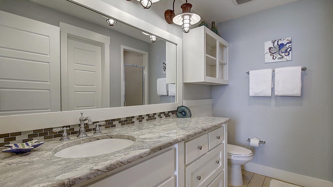 Photo of Bathroom in Cinnamon Shore