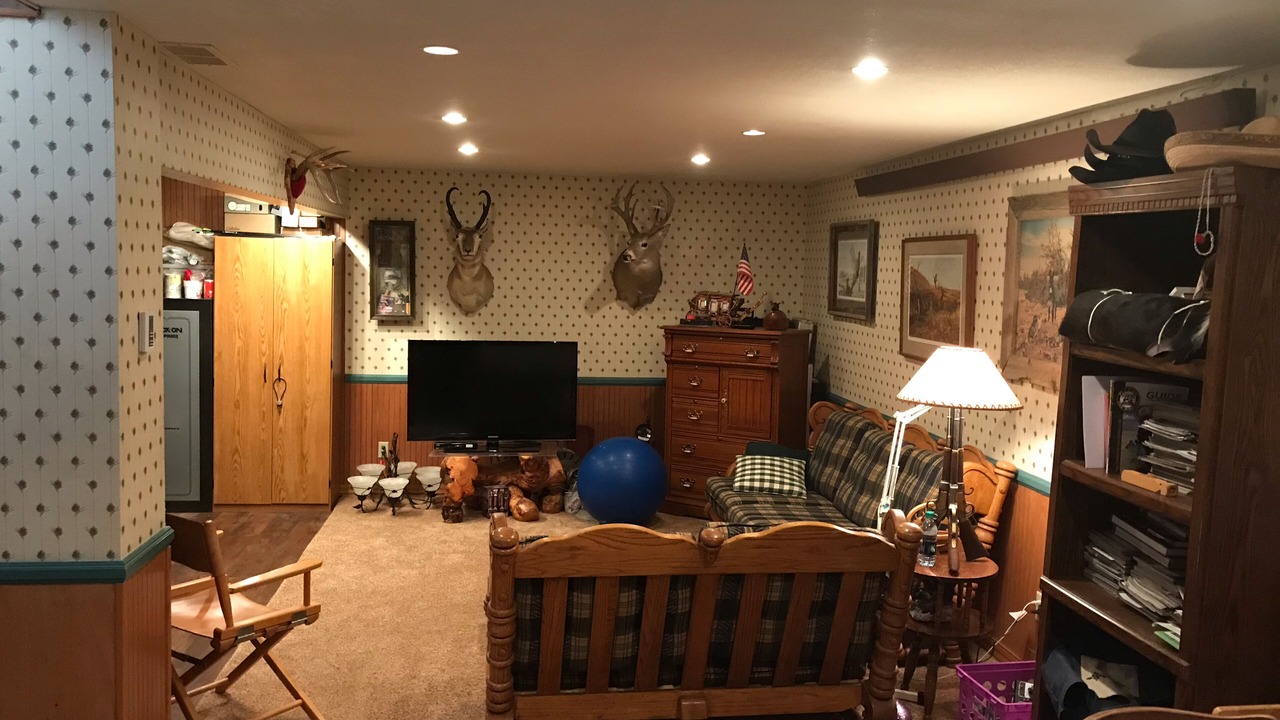 Photo of Bedroom in Colonial Pine Hills