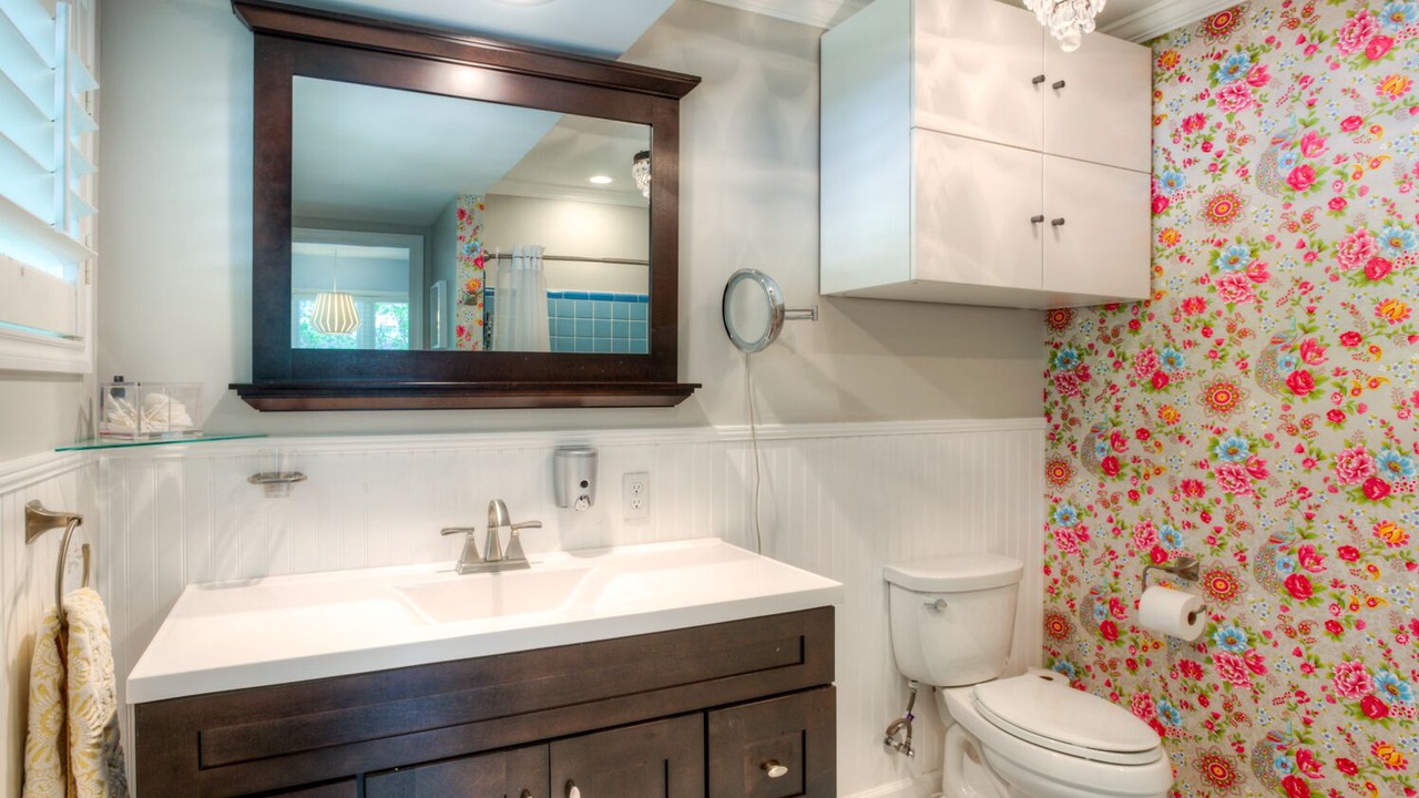 Photo of Bathroom in Allandale