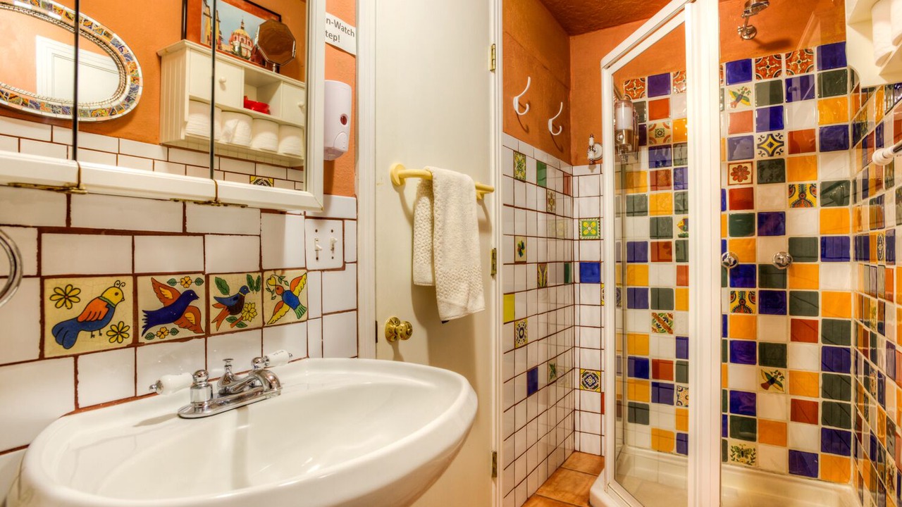 Photo of Bathroom in Allandale