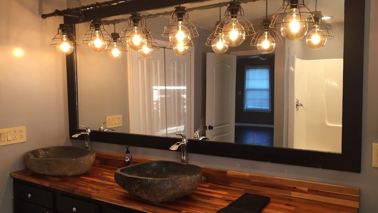 Photo of Bathroom in Almo