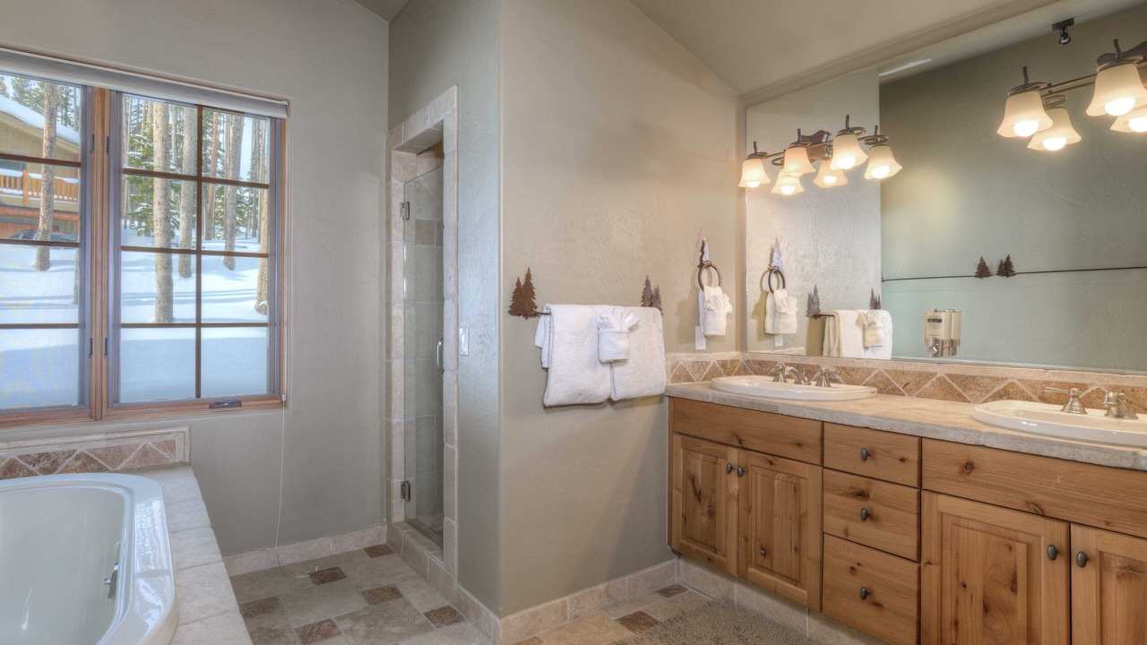 Photo of Bathroom in Big Sky