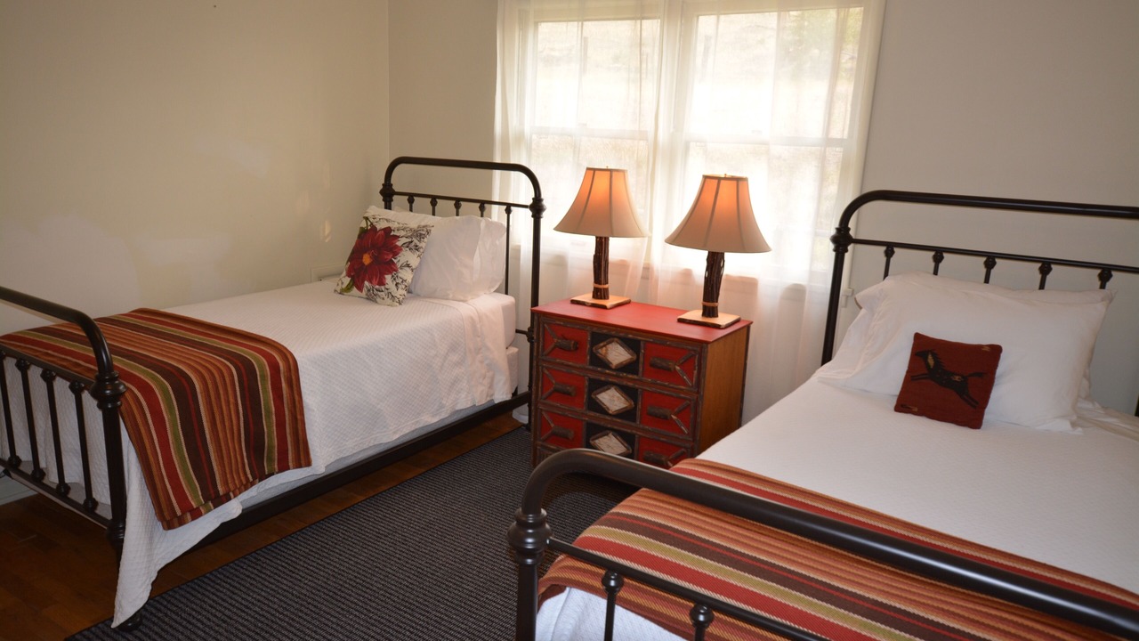 Photo of Bedroom in Emigrant