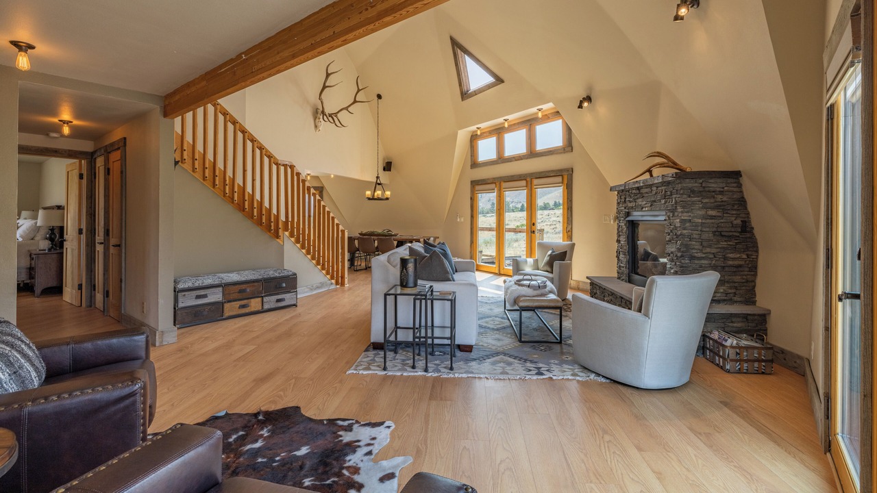 Photo of Livingroom in Wapiti