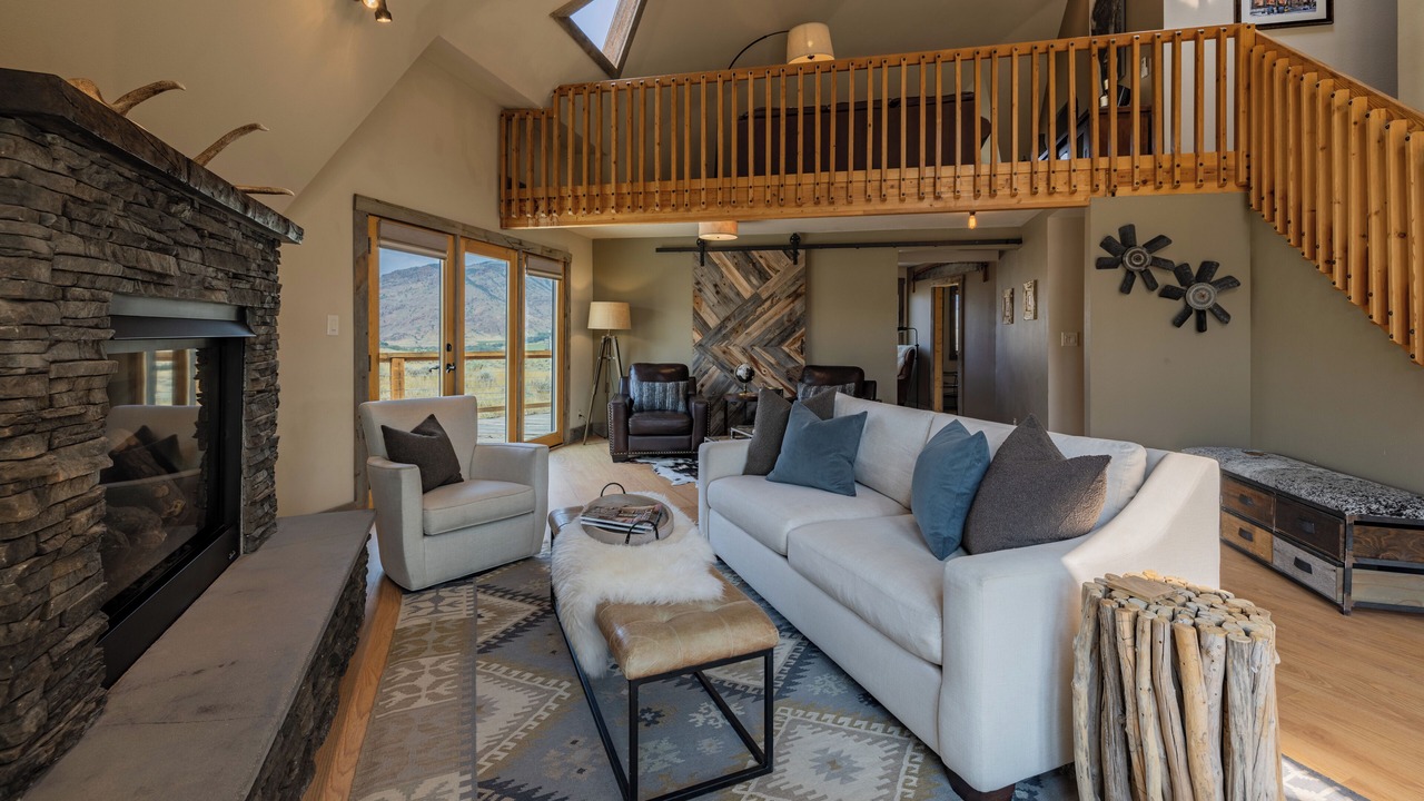 Photo of Livingroom in Wapiti