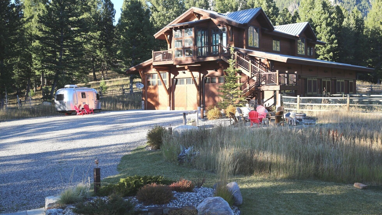 Photo of Others in Big Sky