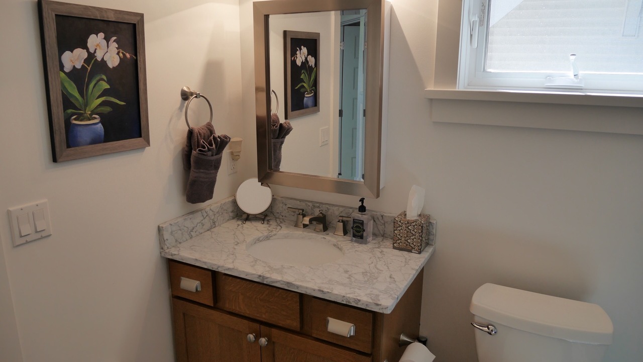 Photo of Bathroom in Garden District