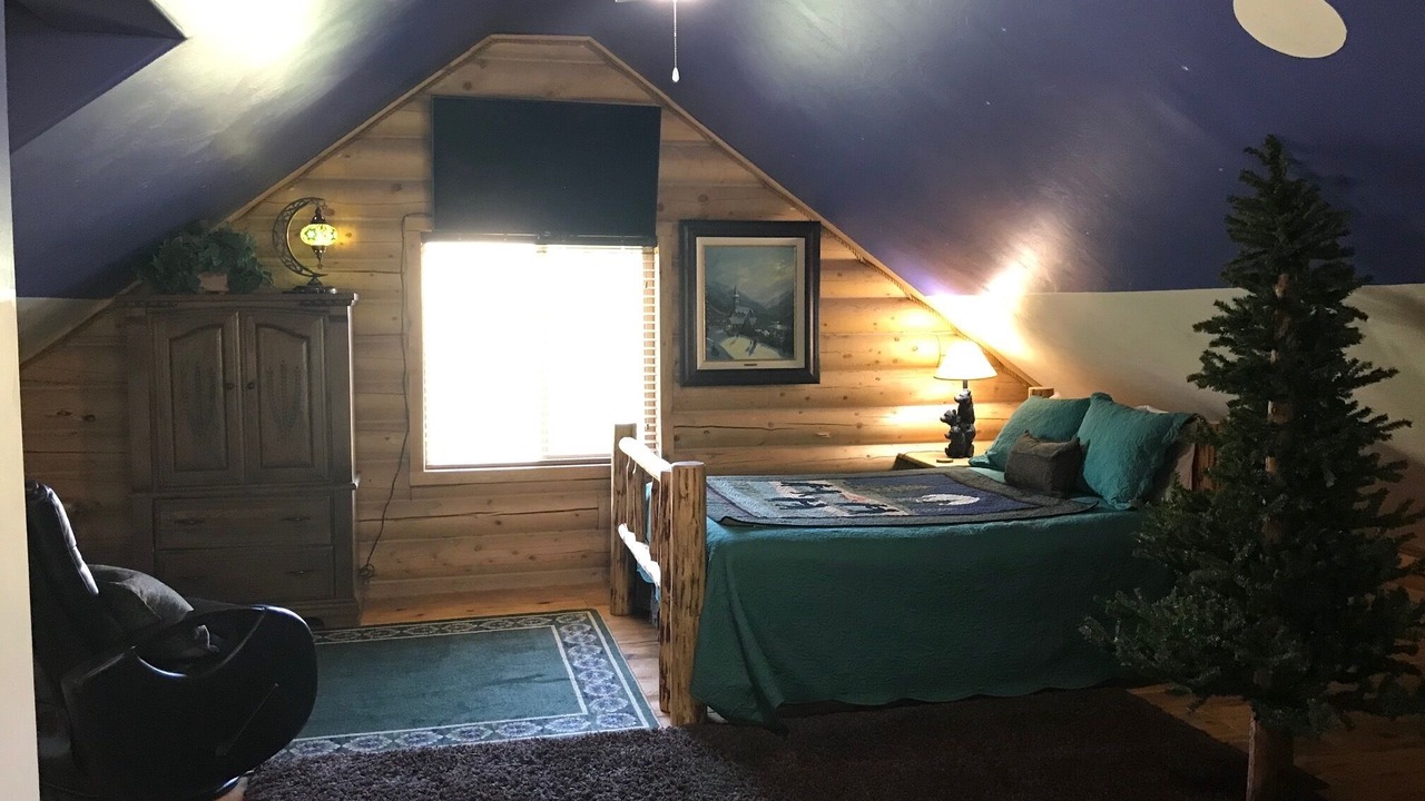 Photo of Bedroom in Toquerville
