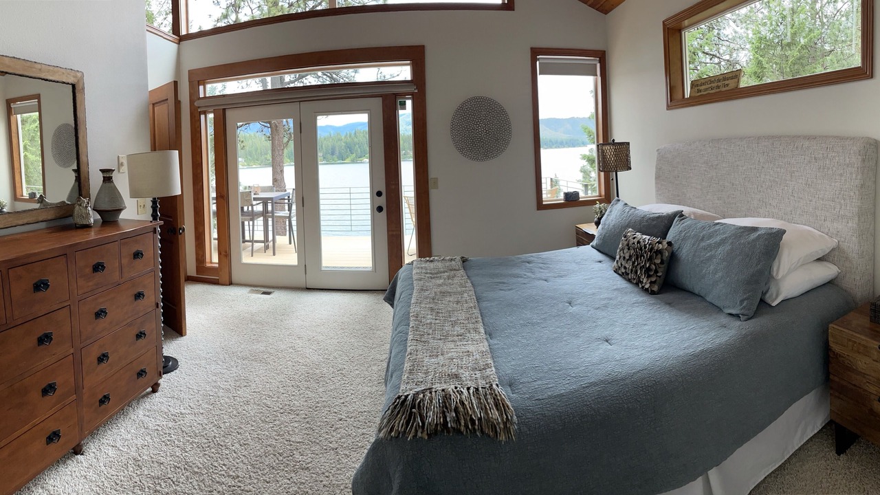 Photo of Bedroom in Hayden Lake