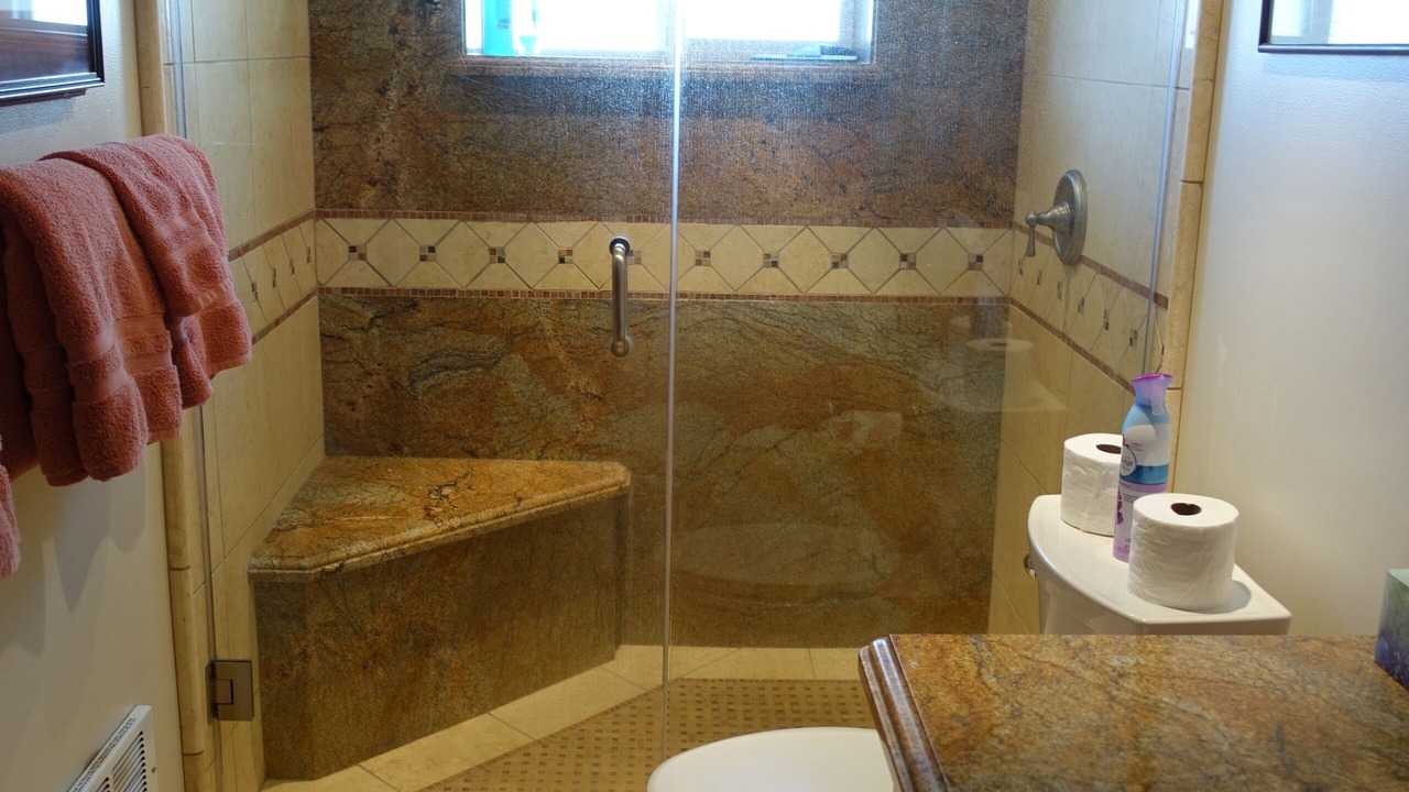 Photo of Bathroom in West Yellowstone