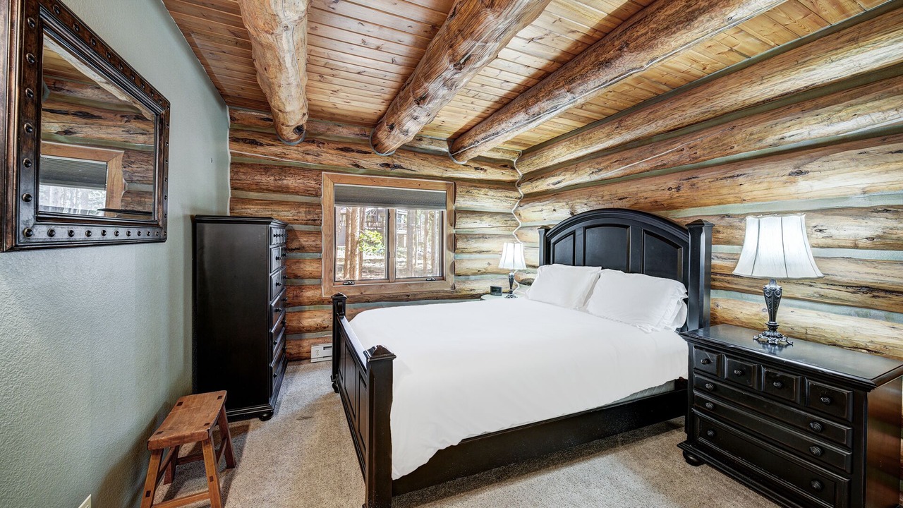 Photo of Bedroom in Blue River