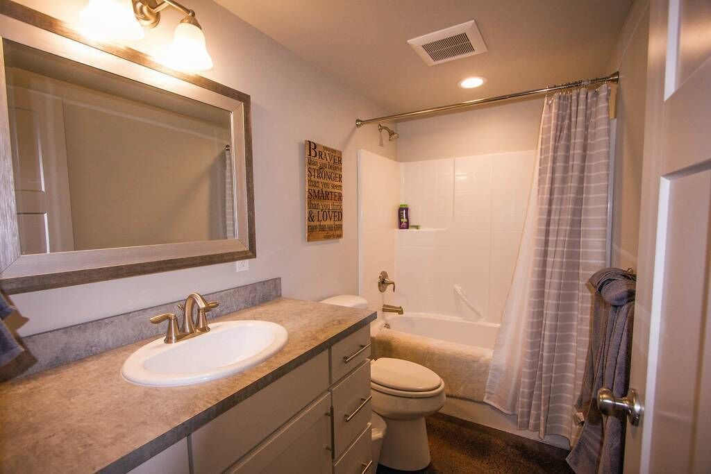 Photo of Bathroom in Heyburn