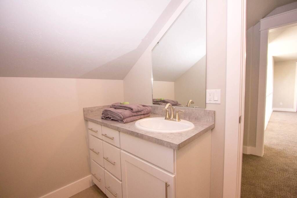Photo of Bathroom in Heyburn