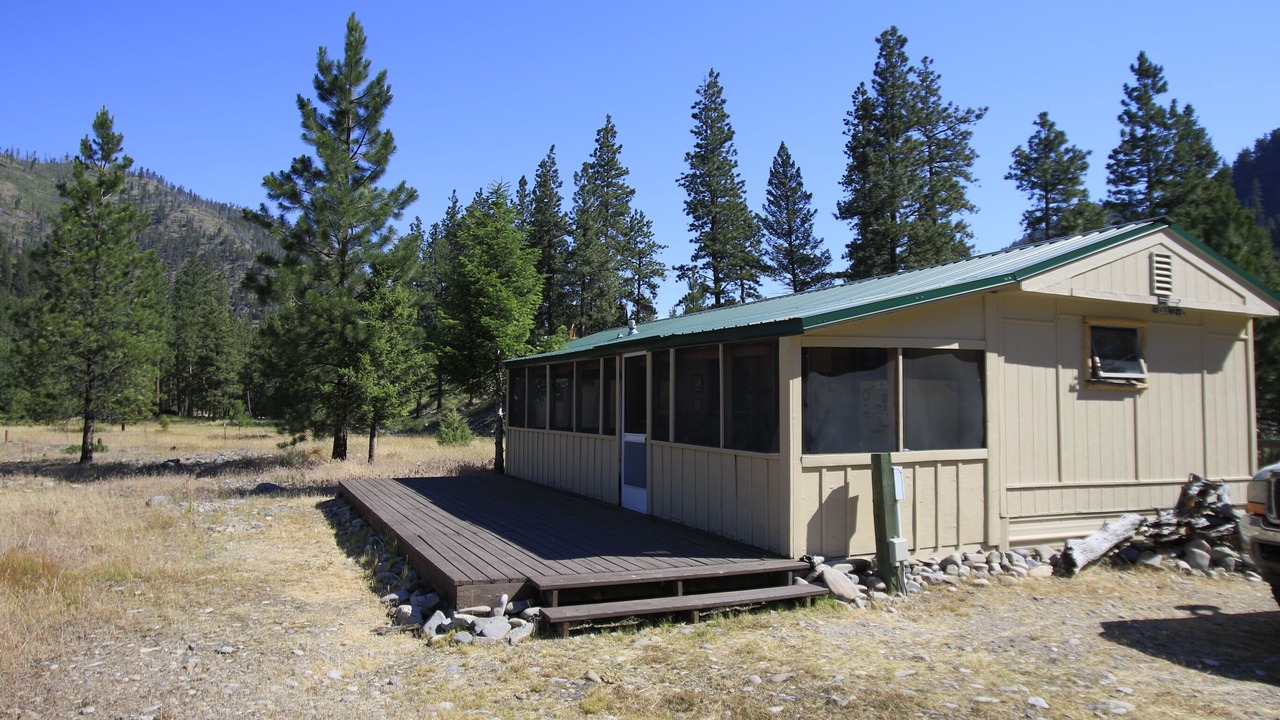 Photo of Others in Clinton