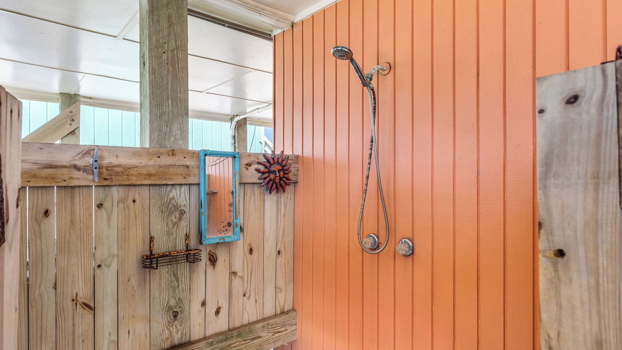 Photo of Bathroom in Holden Beach