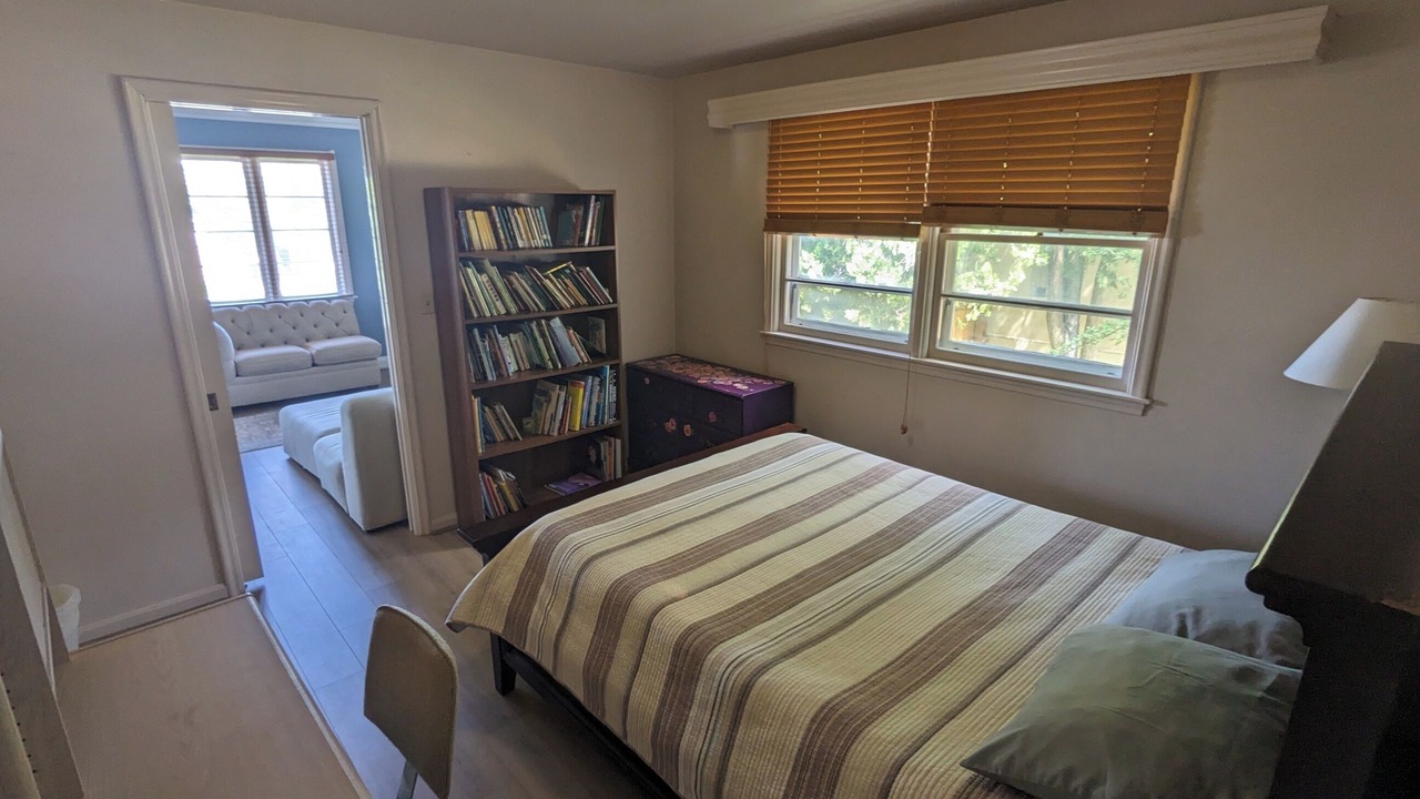 Photo of Bedroom in East Central
