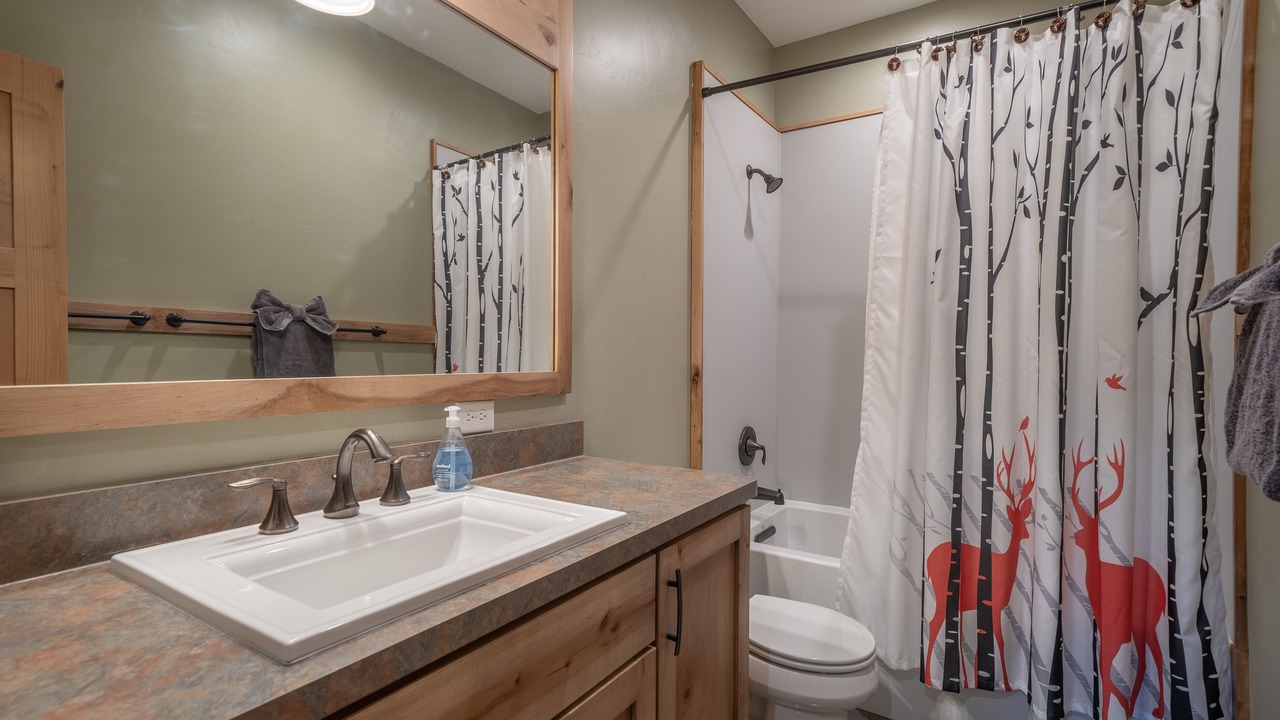 Photo of Bathroom in Lazy Acres