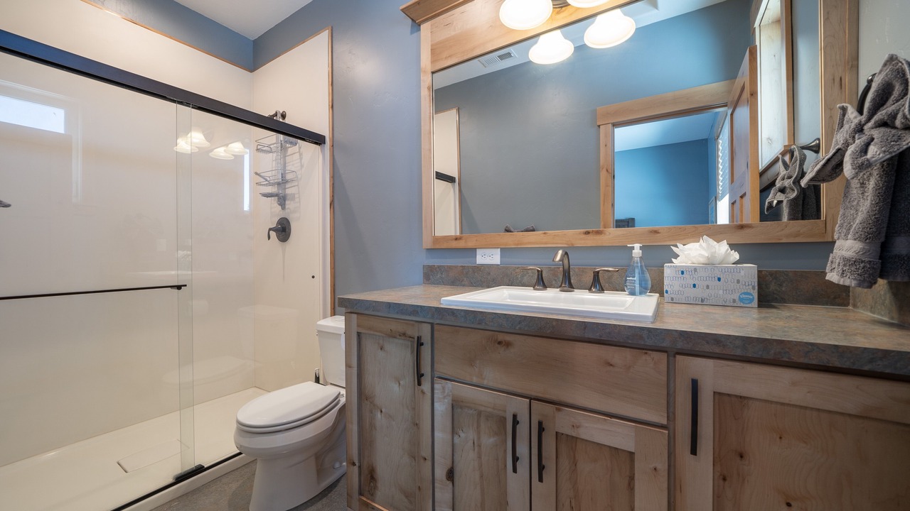 Photo of Bathroom in Lazy Acres