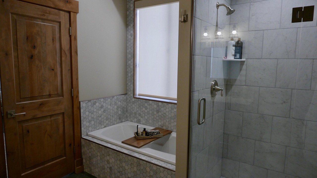 Photo of Bathroom in Garden City