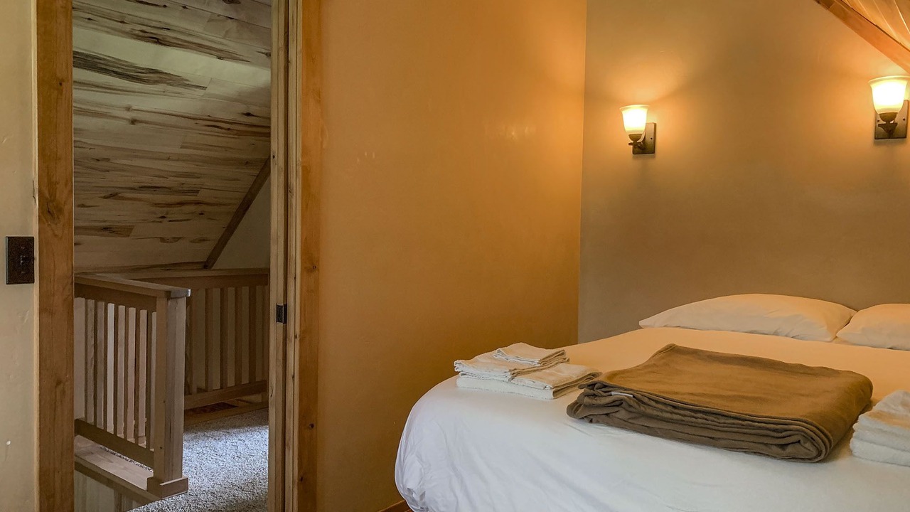 Photo of Bedroom in Polebridge