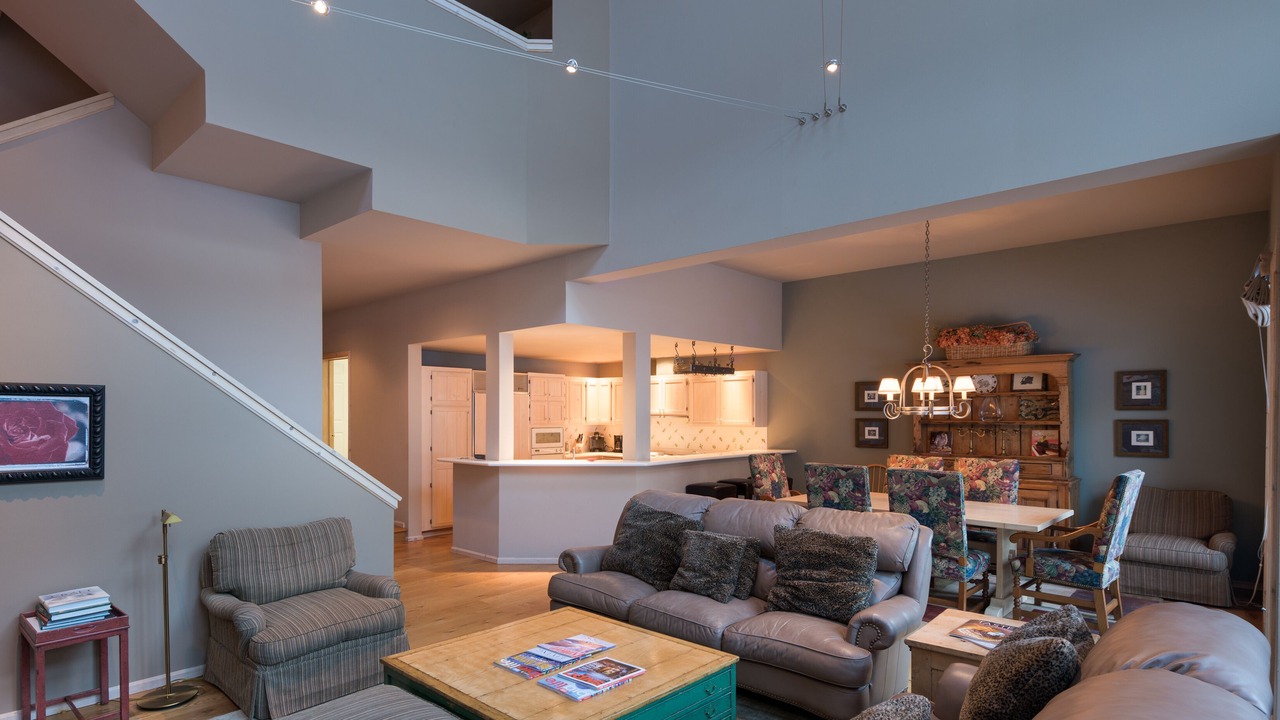 Photo of Bedroom in Warm Springs