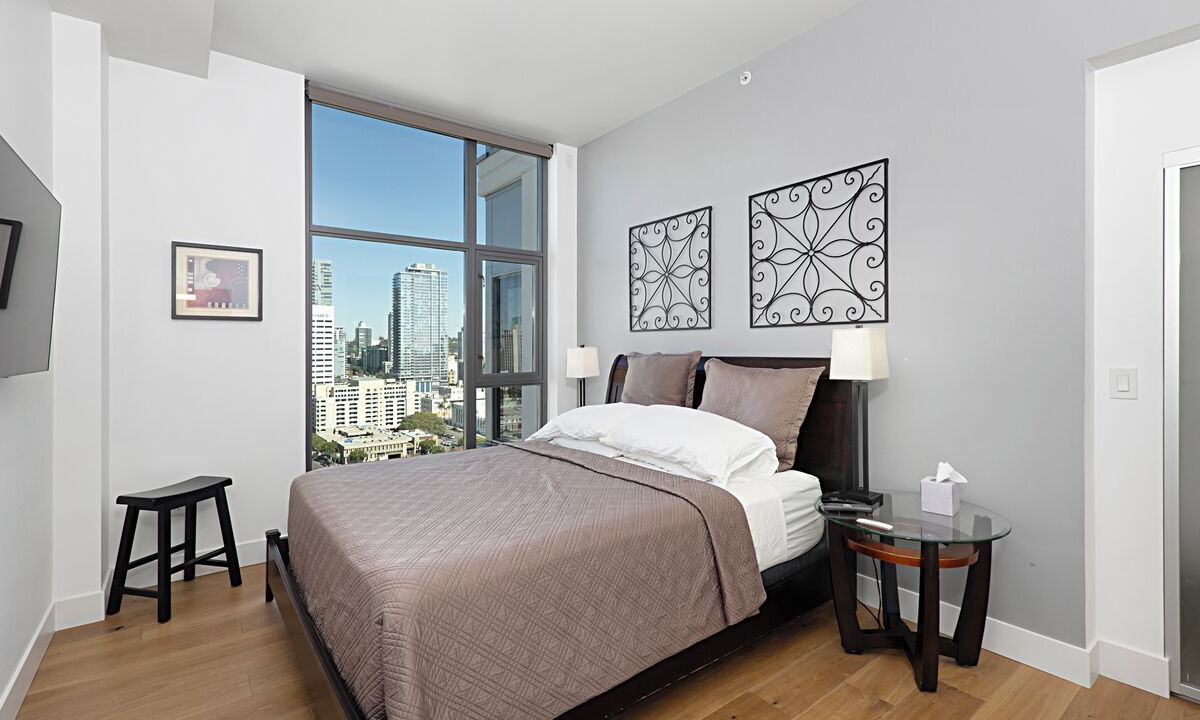 Photo of Bedroom in Gaslamp Quarter