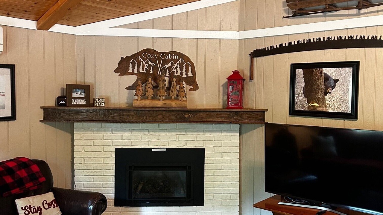 Photo of Livingroom in Jim Thorpe