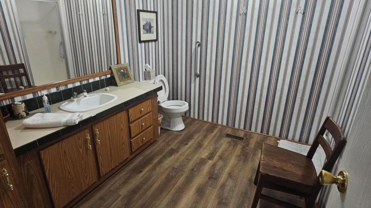 Photo of Bathroom in Wynnburg