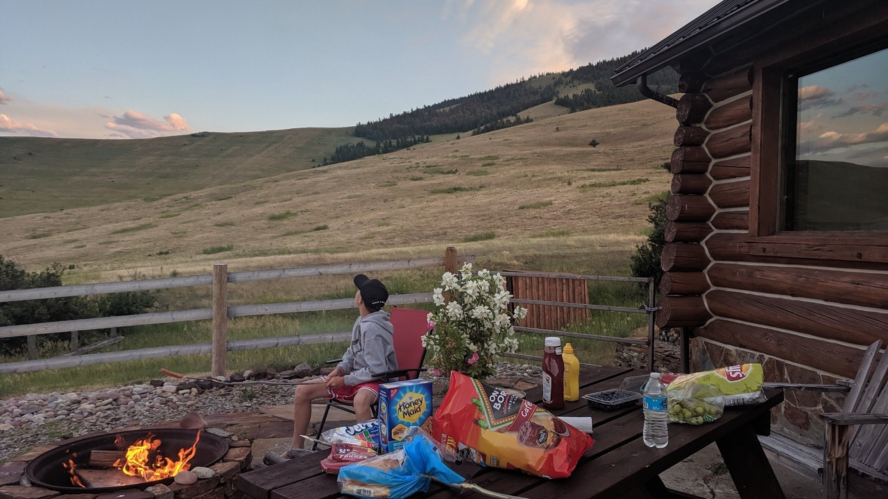 Photo of Patio Balcony in Glacier Country