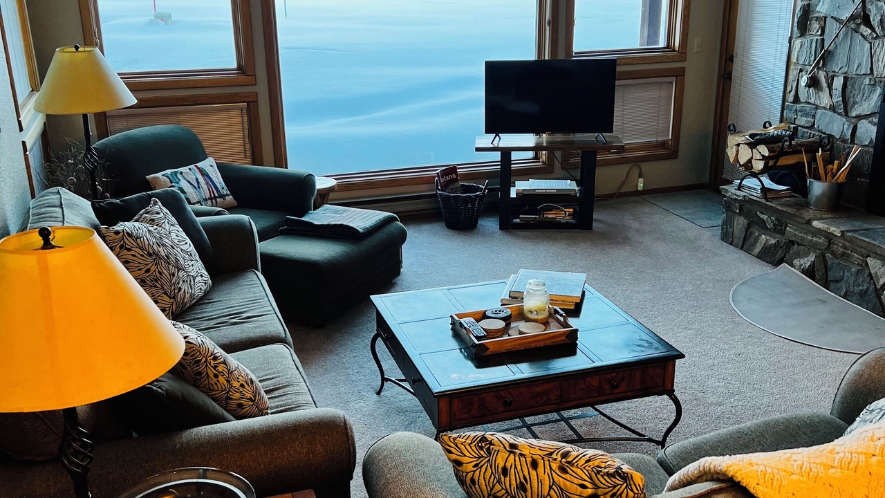 Photo of Livingroom in Big Sky Meadow Village