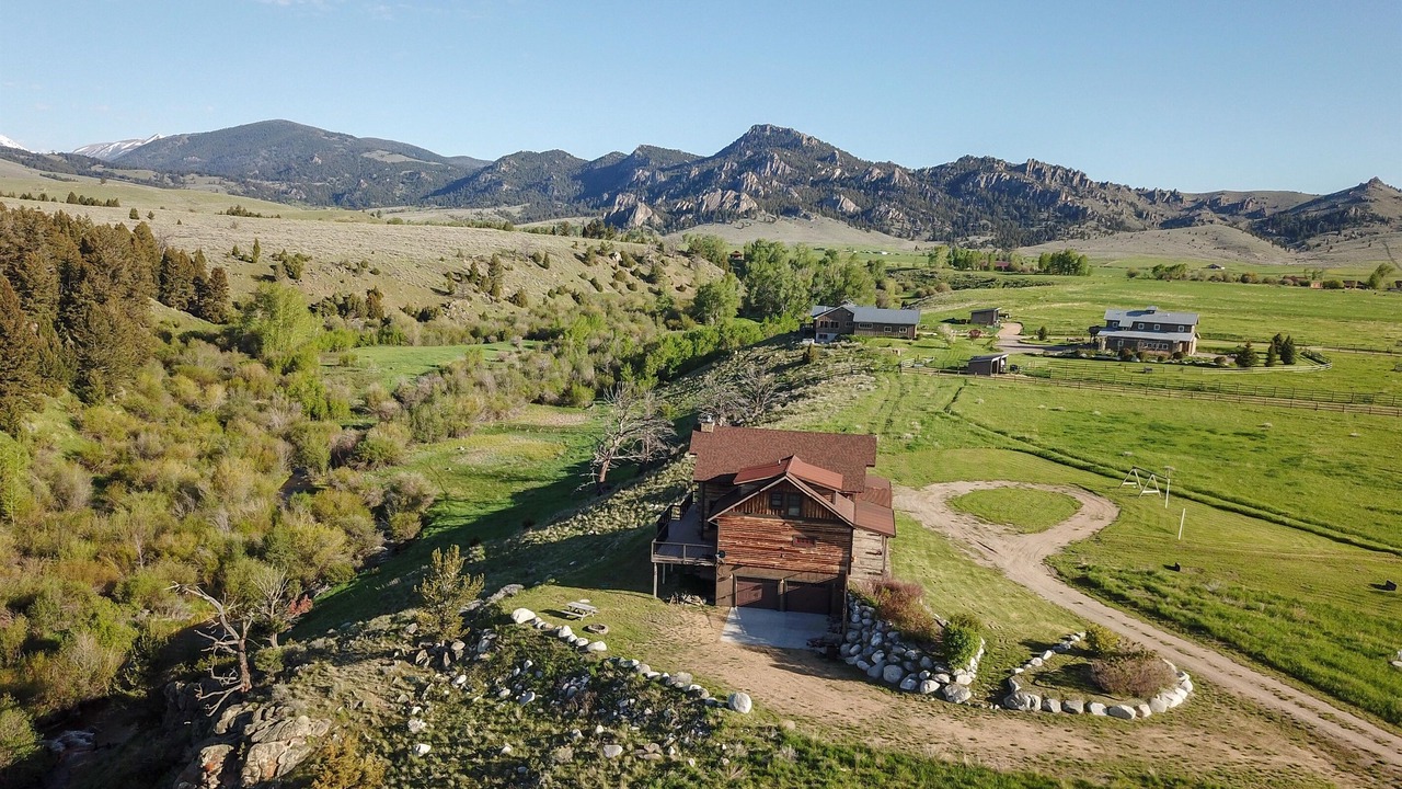 Photo of Outdoor in North Meadow Creek