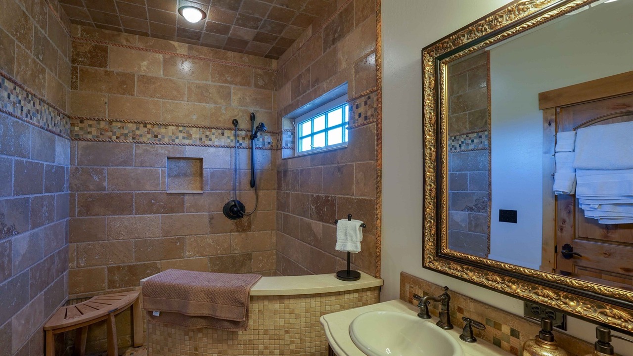 Photo of Bathroom in North Meadow Creek