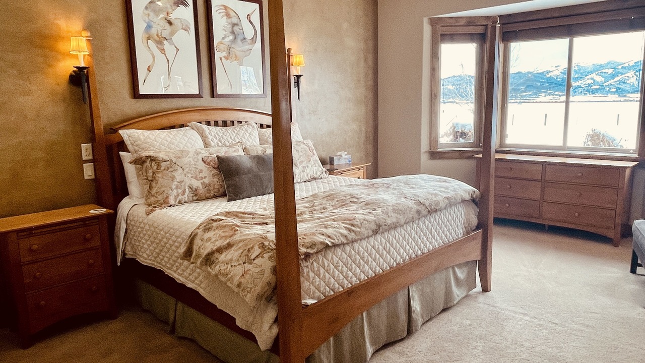 Photo of Bedroom in Victor