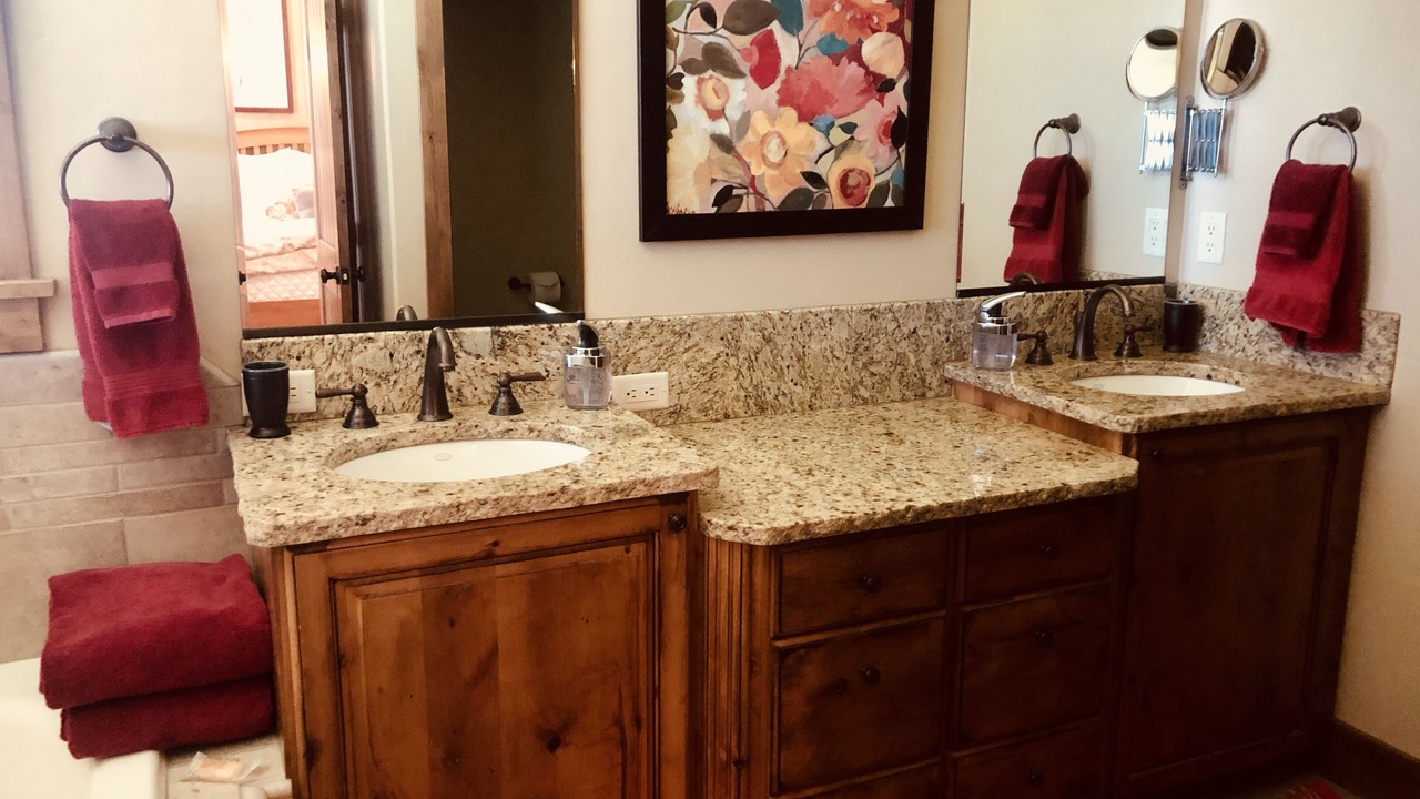 Photo of Bathroom in Victor