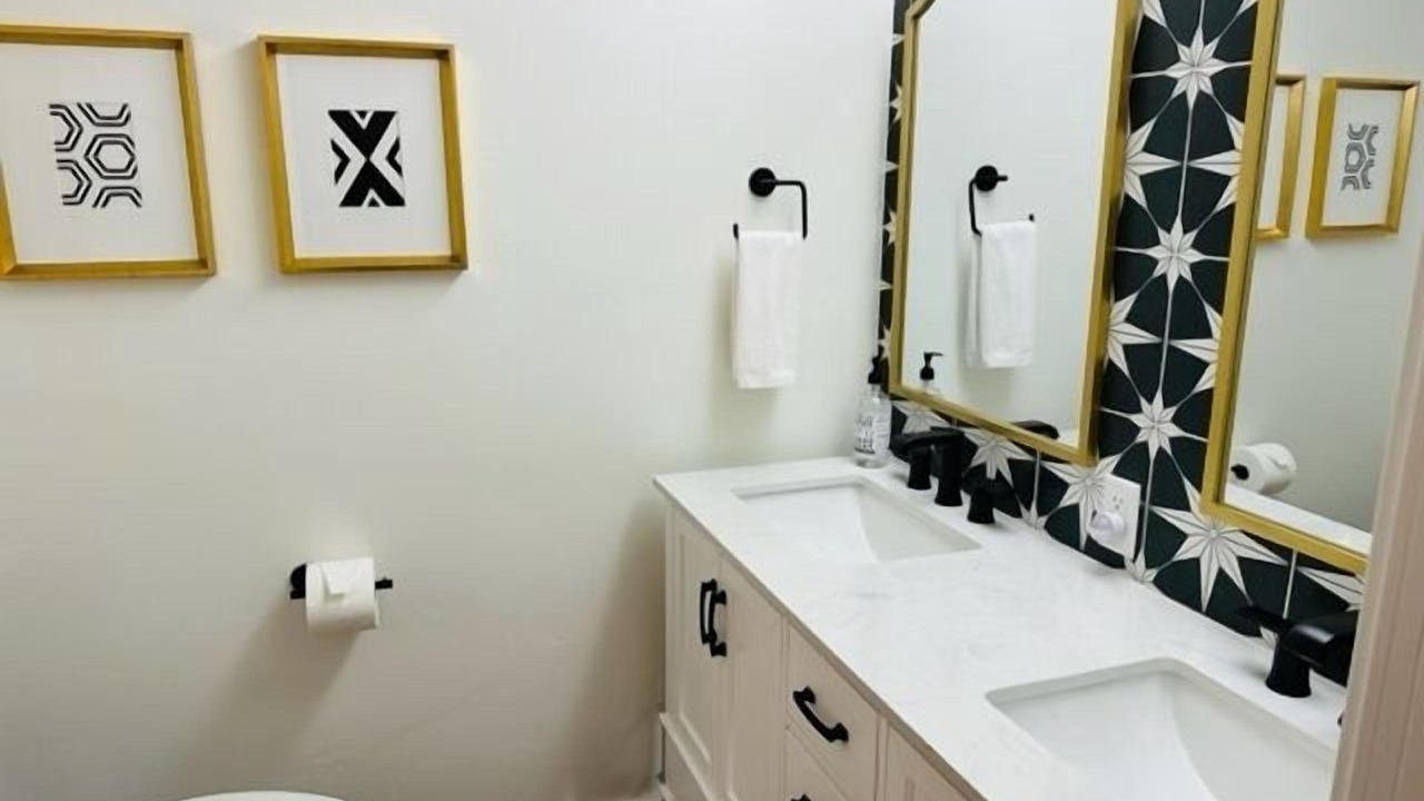 Photo of Bathroom in Old Bend