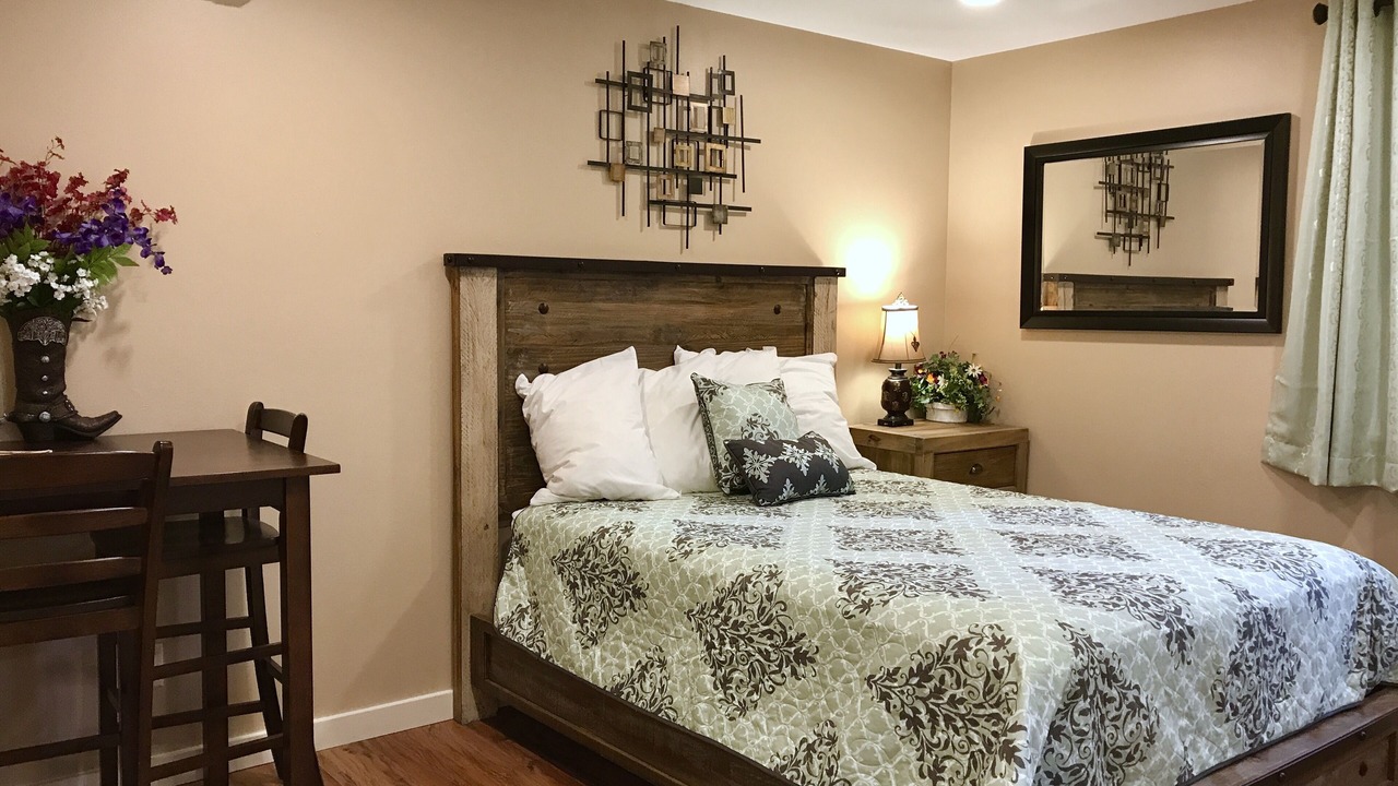 Photo of Bedroom in Jackson