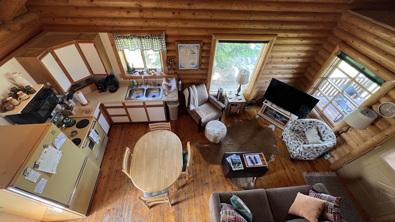 Photo of Livingroom in Shining Mountains