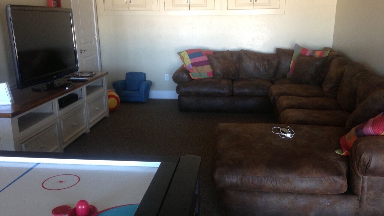 Photo of Livingroom in St. Charles