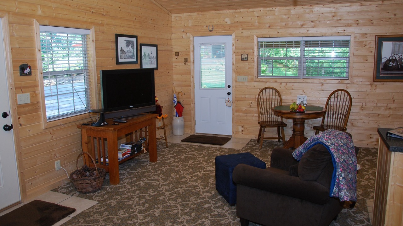 Photo of Bedroom in Cloverleaf