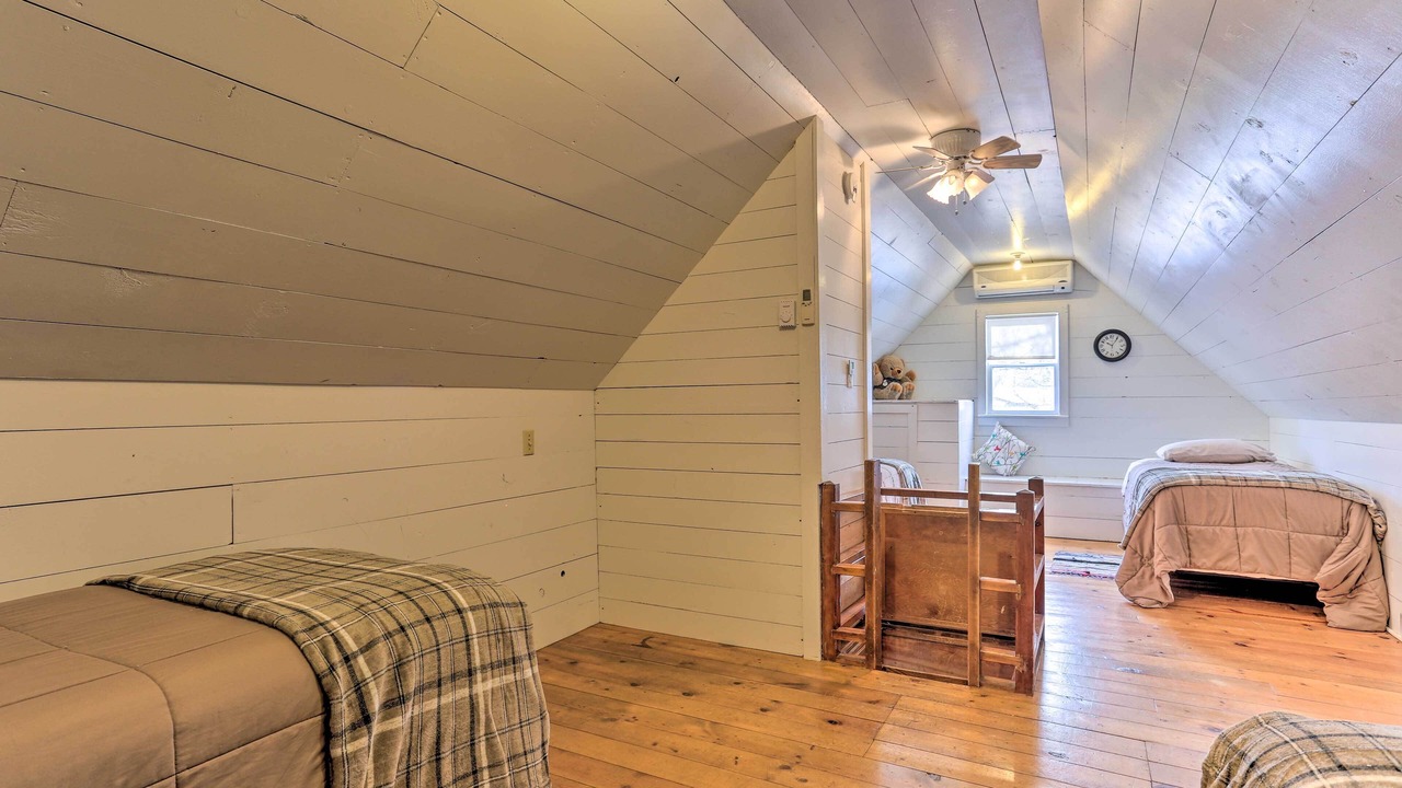 Photo of Bedroom in Medora