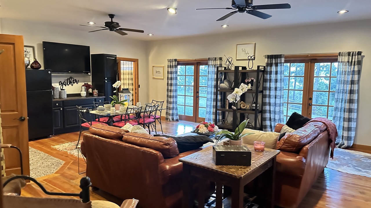 Photo of Livingroom in Somers