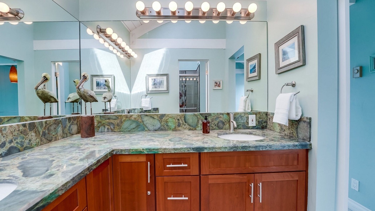 Photo of Bathroom in Mission Beach